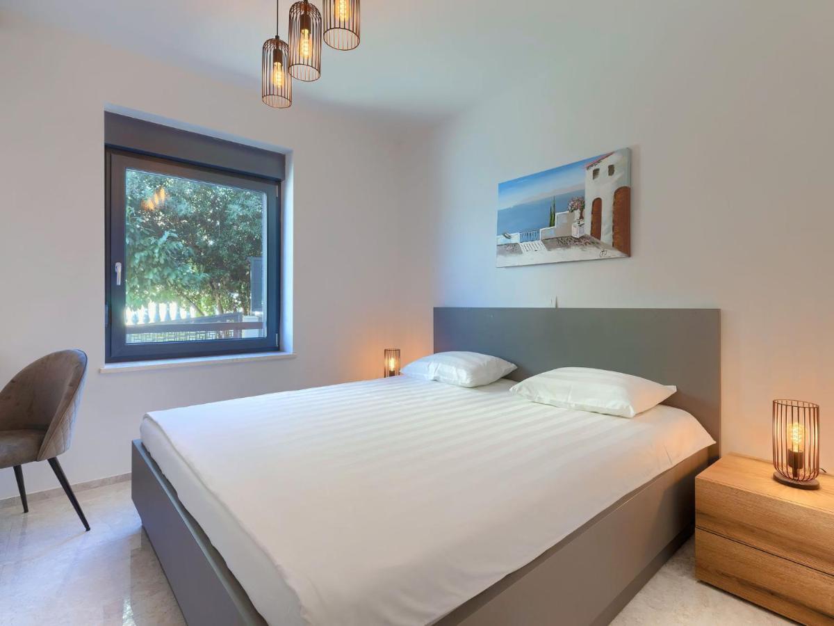 PUY Apartment Wing 77 By Interhome מראה חיצוני תמונה