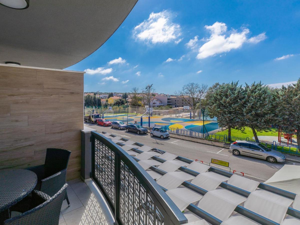 PUY Apartment Wing 77 By Interhome מראה חיצוני תמונה