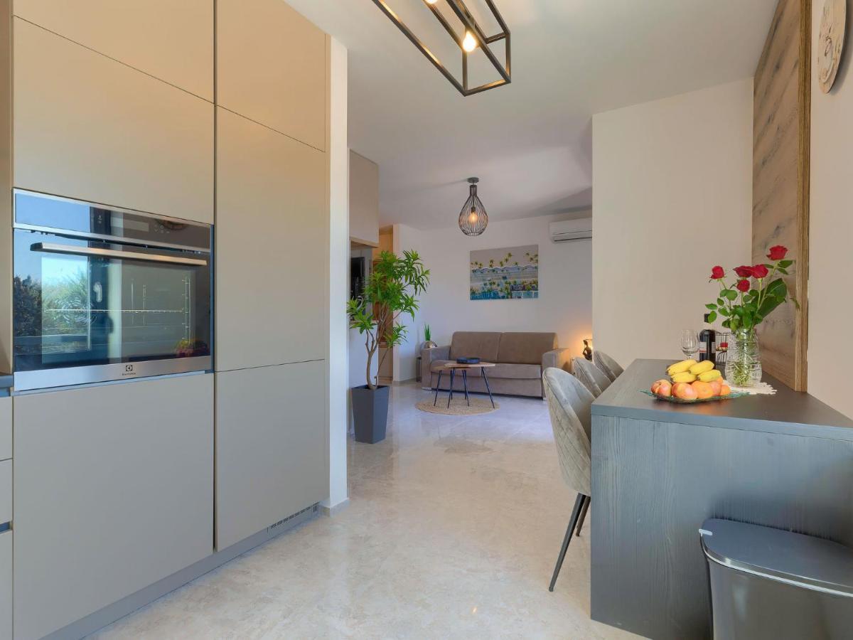 PUY Apartment Wing 77 By Interhome מראה חיצוני תמונה
